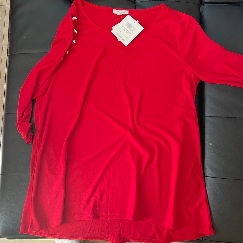 89th & Madison Vibrant Red Long Sleeve Top